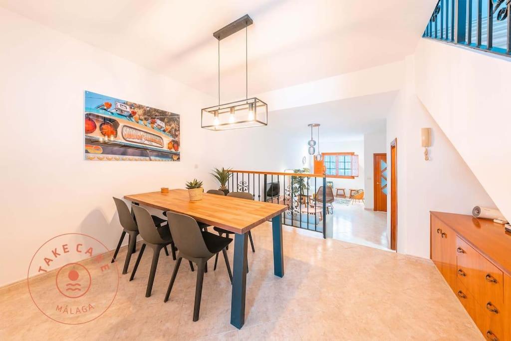 Spacious Home With Lovely Garden - Tcm Rincón de la Victoria Esterno foto
