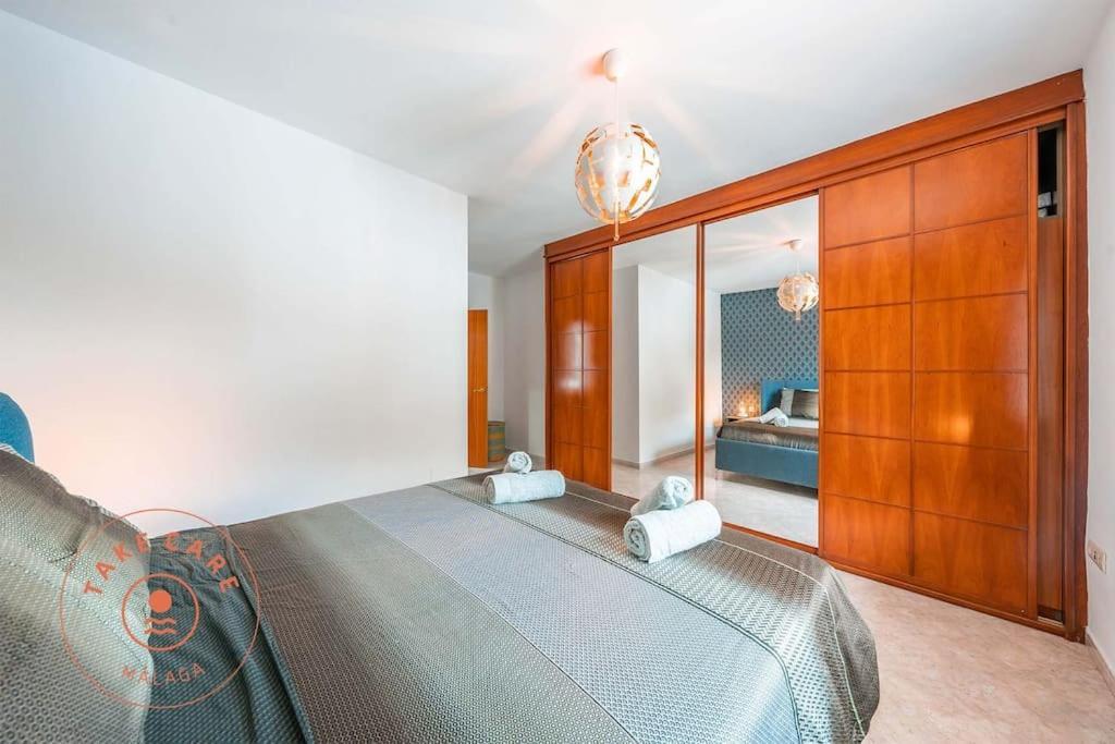 Spacious Home With Lovely Garden - Tcm Rincón de la Victoria Esterno foto